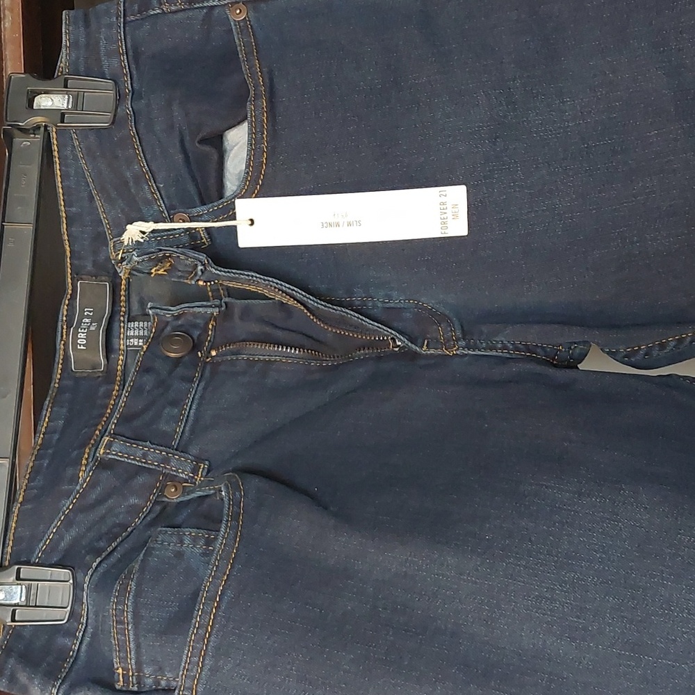 New with Tag Men's Forever21 Jeans